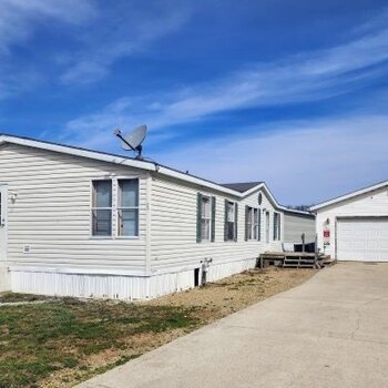 Thumbnail of mobile home