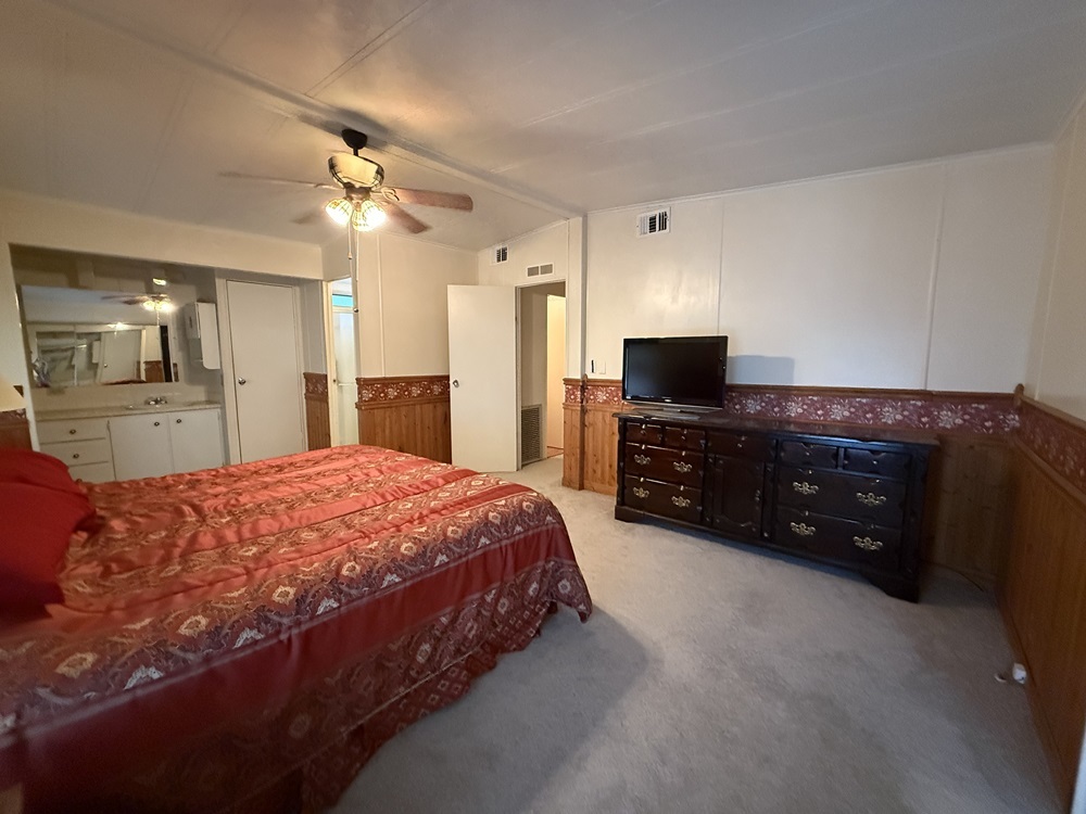 Rolling Greens Village