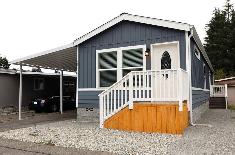 Photo of Mobile Home