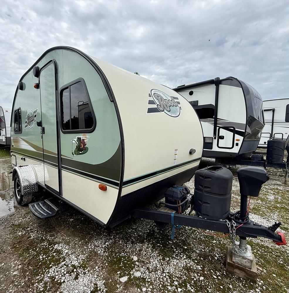Photo of Rv