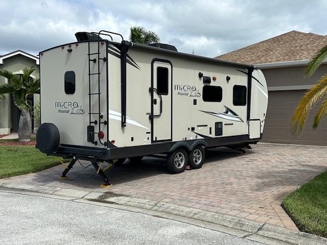 Photo of Rv