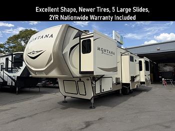 Photo of Rv