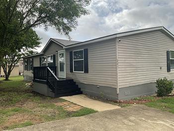 Thumbnail of mobile home