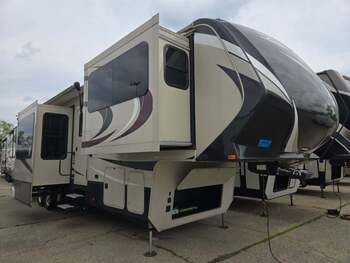 Thumbnail of RV