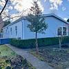 Mobile Home for Sale: 11-327 Beautiful Remodel! 3brm/2ba Home in Family Community, Portland, OR