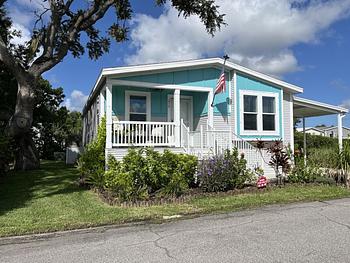 Thumbnail of mobile home