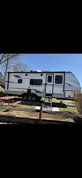 Thumbnail of RV