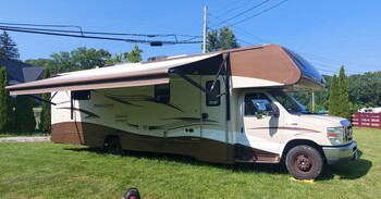Thumbnail of RV