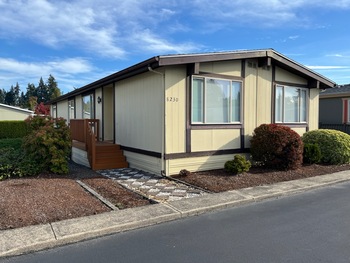 Photo of 11-1018 CHARMING 3BRM/2BA HOME IN FAMILY COMMUNITY