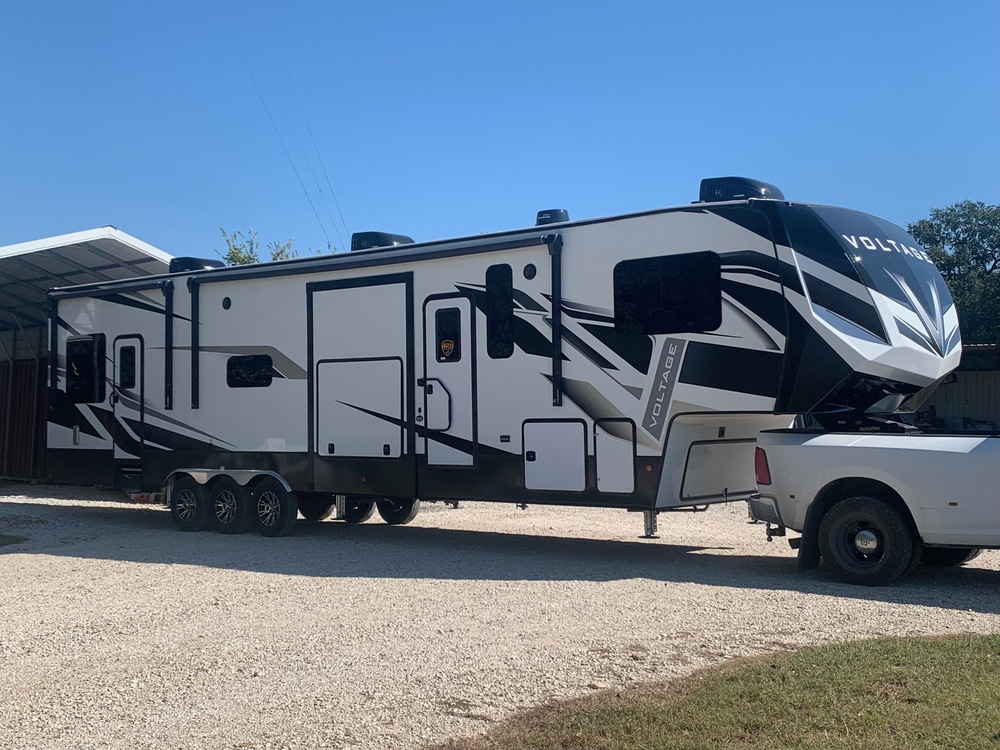 Photo of Rv