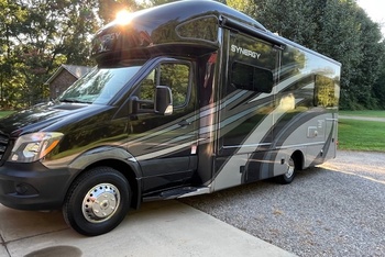 Thumbnail of RV
