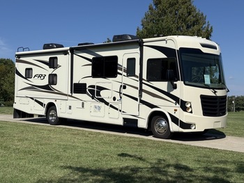 Thumbnail of RV