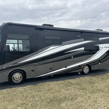 Thumbnail of RV