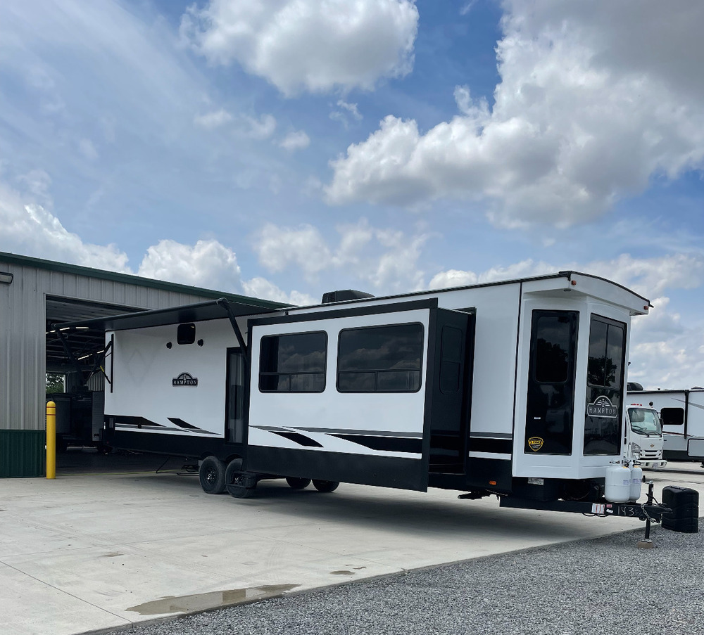 Photo of Rv