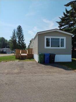 Thumbnail of mobile home