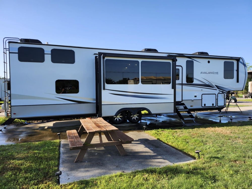 Photo of Rv