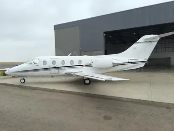 7305/hawker-400xp-2008-flightmarket-id-7305-38310.webp