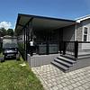 Mobile Home for Sale: 3 Bed 1 Bath 2011 General Coach