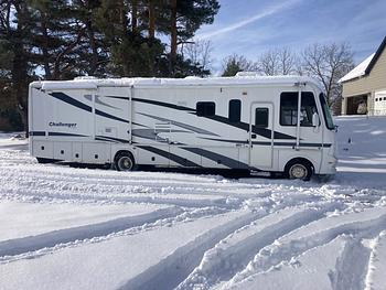 Thumbnail of RV