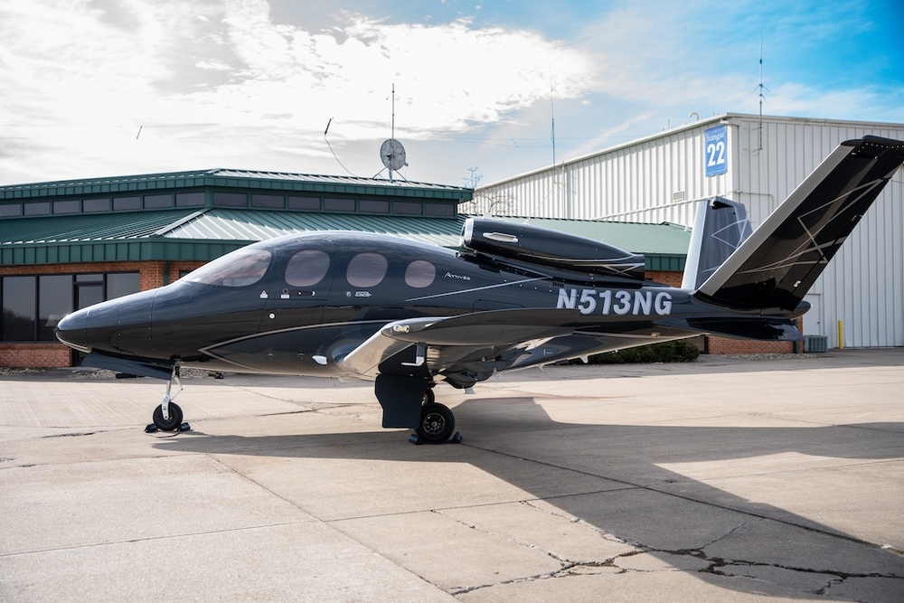 N513NG_2.jpg