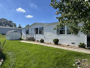Thumbnail of mobile home