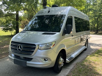 Thumbnail of RV
