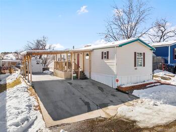 Thumbnail of mobile home