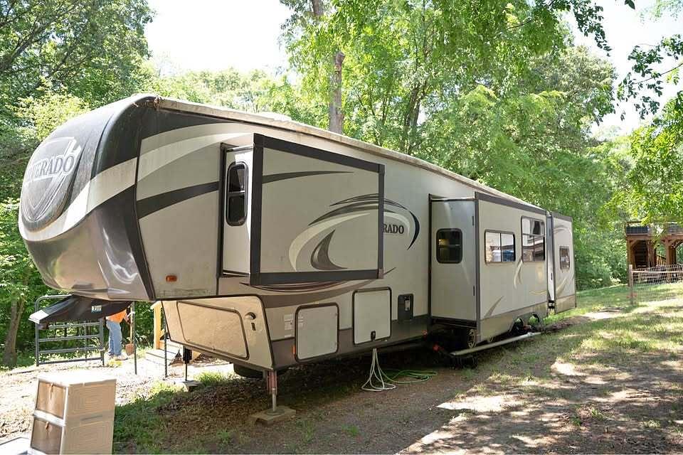 Photo of Rv