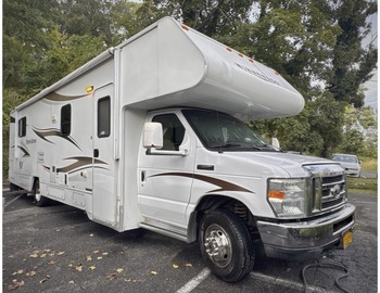 Thumbnail of RV