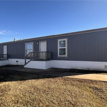 Thumbnail of mobile home