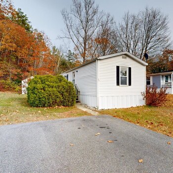 Thumbnail of mobile home