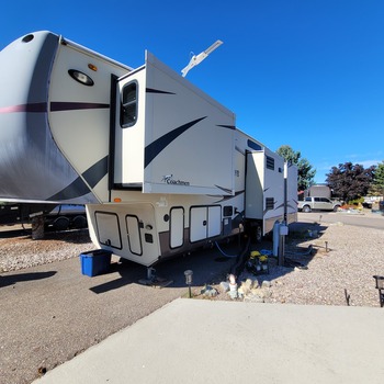 Thumbnail of RV