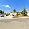 Mobile Home for Sale: 4 Bed 4 Bath 1980 Mobile Home