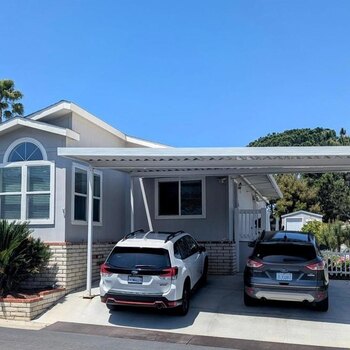 Thumbnail of mobile home