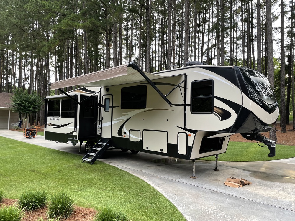 Photo of Rv