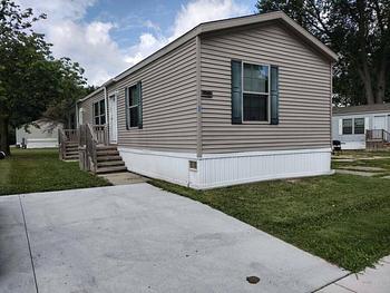 Thumbnail of mobile home