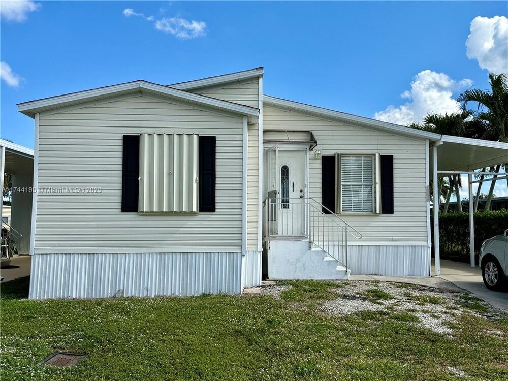 Photo of Mobile Home