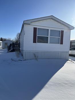 Thumbnail of mobile home