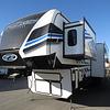 RV for Sale: 2022 FUZION FZ427