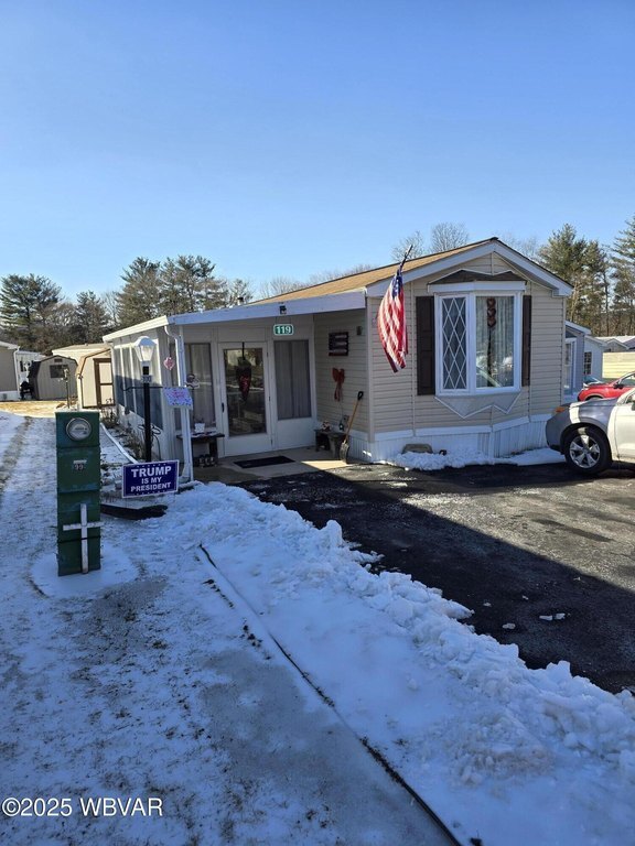 Photo of Mobile Home