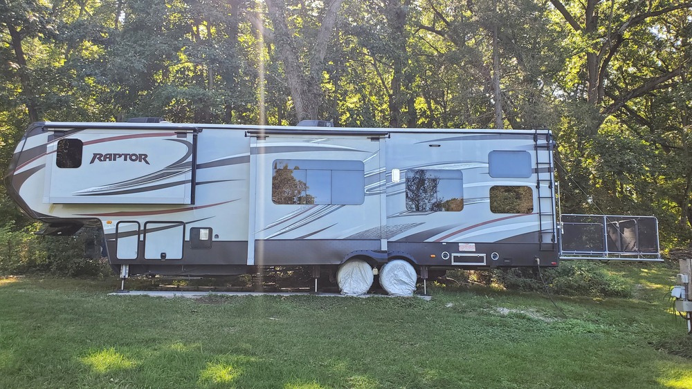 Photo of Rv