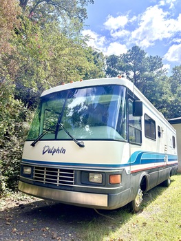 Thumbnail of RV