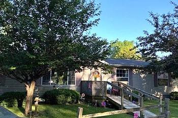 Thumbnail of mobile home