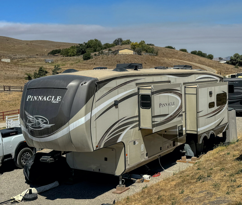 Photo of Rv