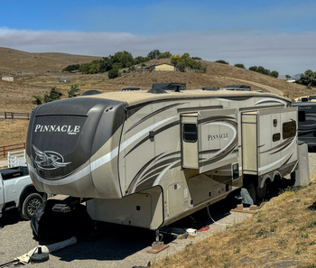 Thumbnail of RV