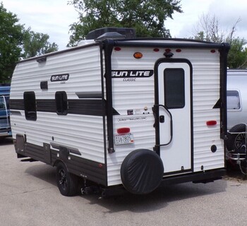 Thumbnail of RV