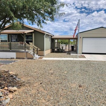 Thumbnail of mobile home