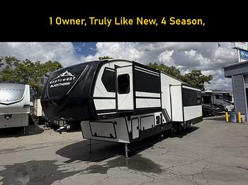 Thumbnail of RV