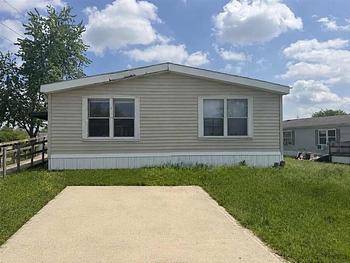Thumbnail of mobile home