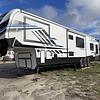 RV for Sale: 2022 FUZION 427